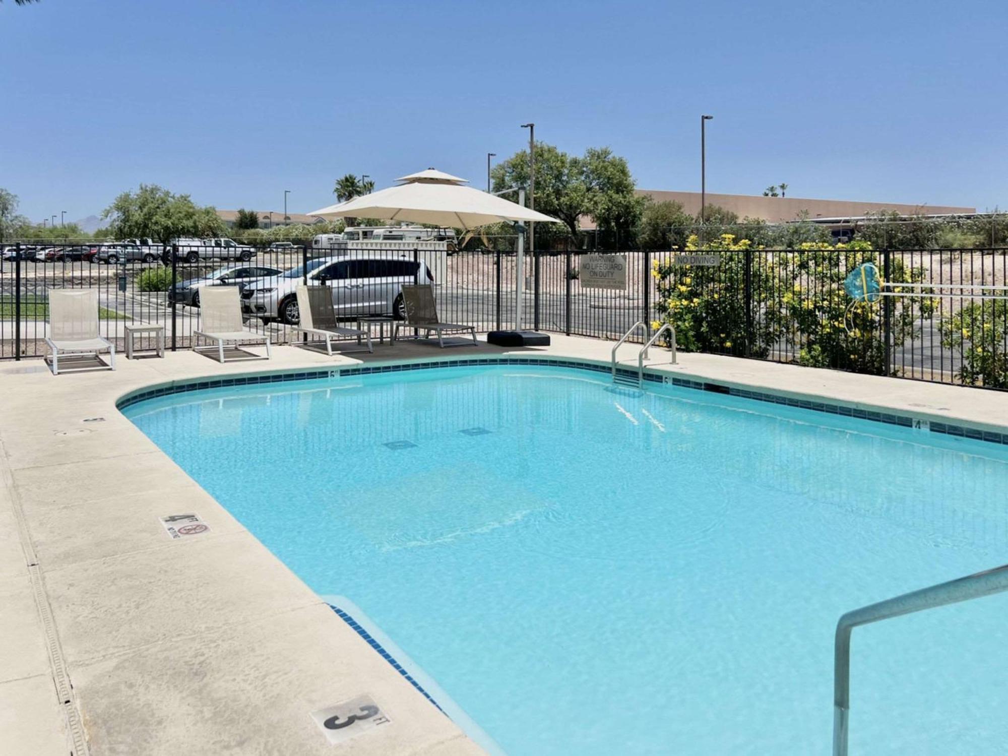Country Inn & Suites By Radisson, Tucson Airport, Az Екстериор снимка